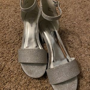 Silver heel shoes, London Fog